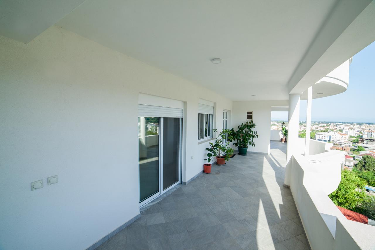 Apartments Rex Улцинь Экстерьер фото