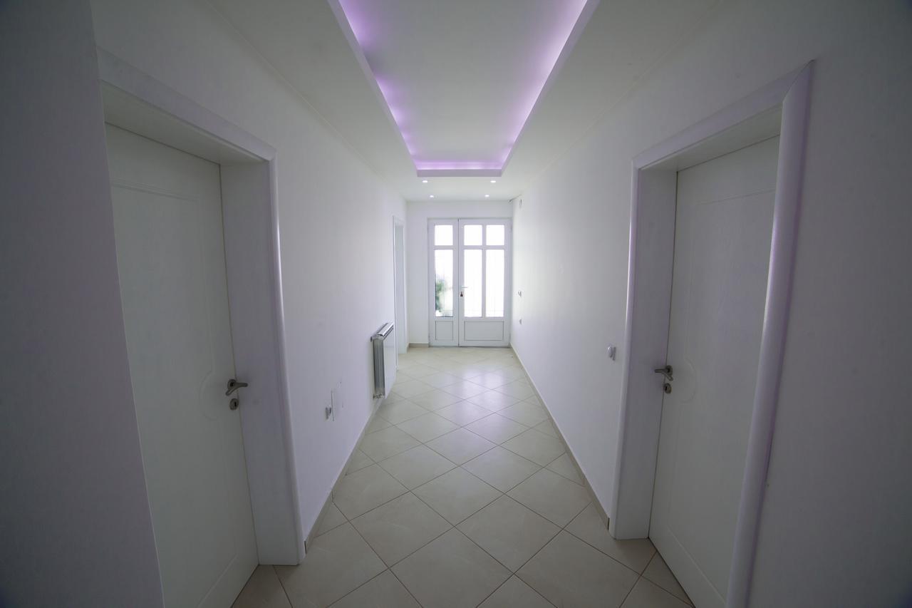 Apartments Rex Улцинь Экстерьер фото