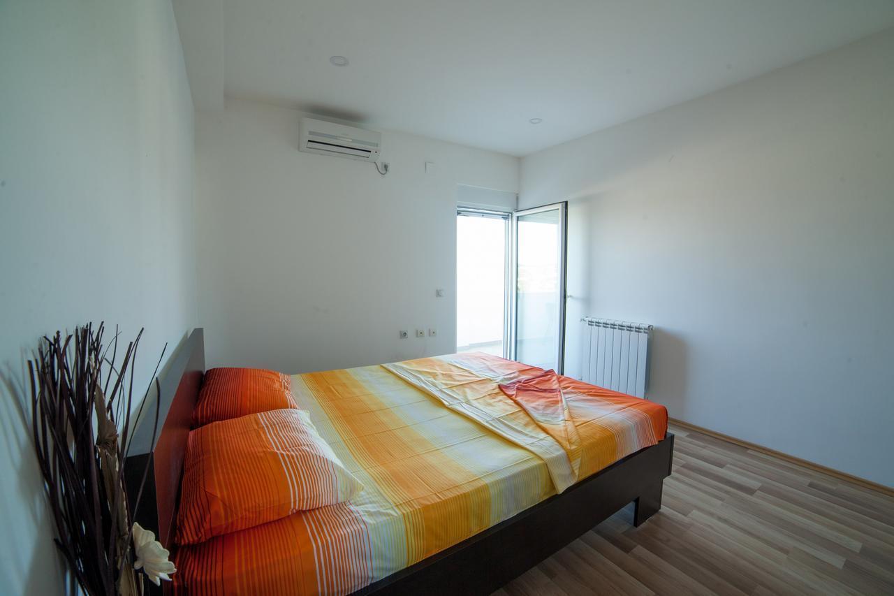 Apartments Rex Улцинь Экстерьер фото